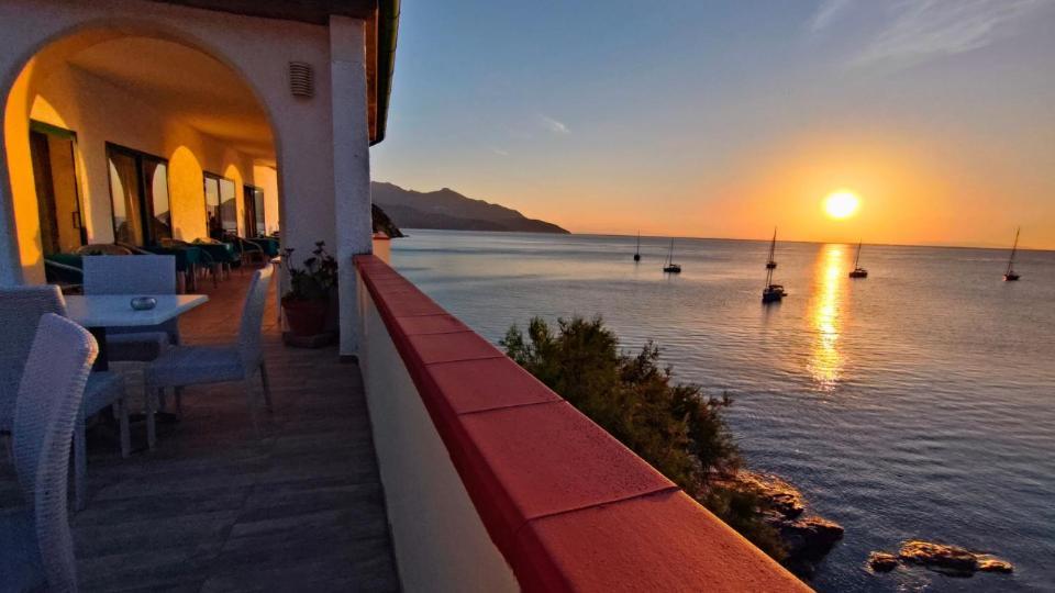 Hotel Scoglio Bianco ปอร์โตแฟร์ราโย ภายนอก รูปภาพ